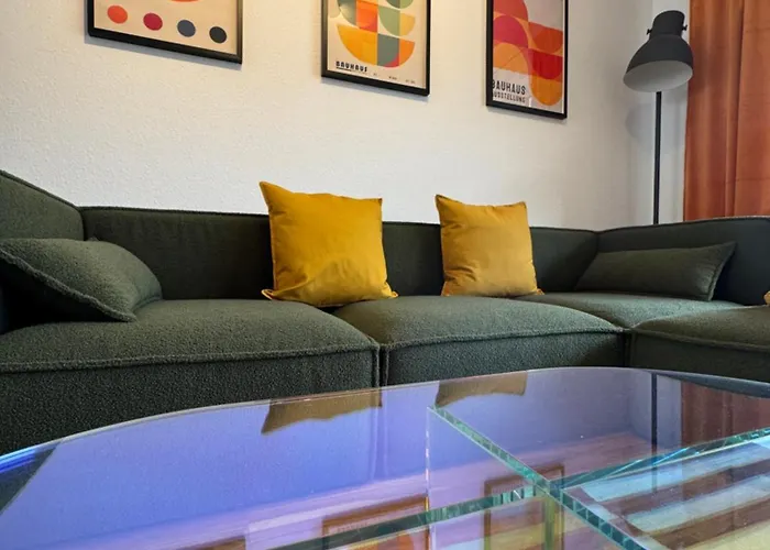 Mittendrin, Zentrale & Gemuetliche Stadtwohnung Appartement *